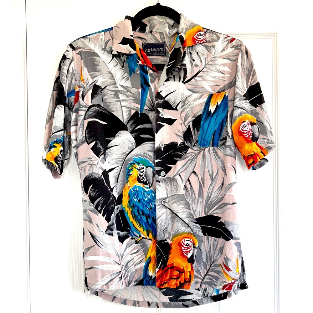 Men's Vibrant Parrot Print Shirt - Multicolor